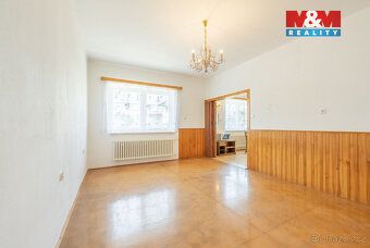 Hledáte klidné bydlení s výbornou dostupností do Prahy? Tent