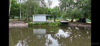 Dlouhodobý pronájem zahrady pro glamping, rekreaci a rybařen