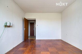 Nabízím k prodeji prostorný rodinný dům na ulici Orlovská 11
