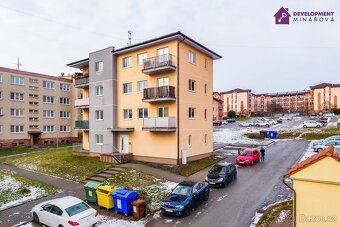 Ev.č. 00238 Moderní byt 2+kk s terasou, sklepem a parkovacím