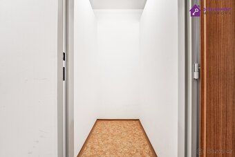 Ev.č. 00238 Moderní byt 2+kk s terasou, sklepem a parkovacím