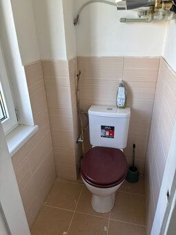 Nabízíme Vám k pronájmu světlý mezonetový byt 2+1 o velikost