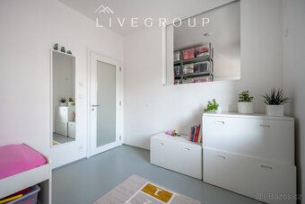 Rodinný byt s garáží a sklepní kójí! Prodej jedinečného bytu