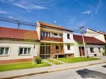 Exkluzivně vám nabízíme k prodeji rodinný dům o dispozici 4+