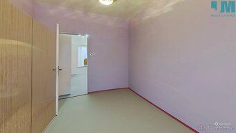 Ev.č. 01951 Pronájem bytu 3+1, 73 m² – Myslibořice, klidná l