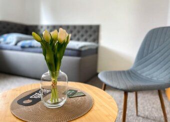 Prodej hotelu Colchi - 13 pokoju-32 luzek V prizemi velka za