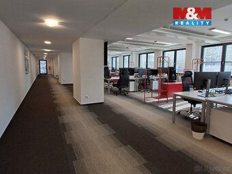 Nabízíme k pronájmu moderní kancelářské prostory o velikosti