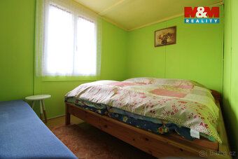 Exkluzivně nabízíme k prodeji chatu v nádherném prostředí po
