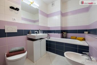 , pronájem moderního vzdušného bytu 2+KK o výměře 57,5 m² s 