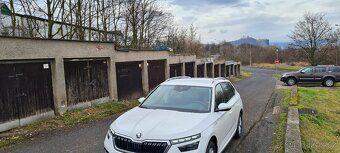 Dobrý stav, 24m2, 3*zámek, kamerový systém od Ford, zavedena