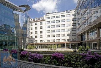 Představujeme lukrativní kanceláře pro 2 osoby (12 m2) umíst