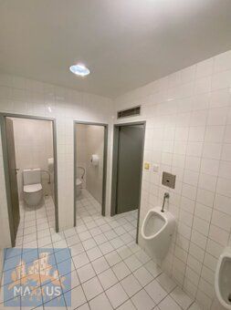 Nabízíme pronájem kancelářských prostor o podlahové ploše 35