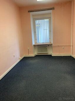 Nabízíme pronájem kancelářských prostor o podlahové ploše 35