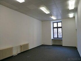 Nabízíme pronájem kancelářských prostor o podlahové ploše 76