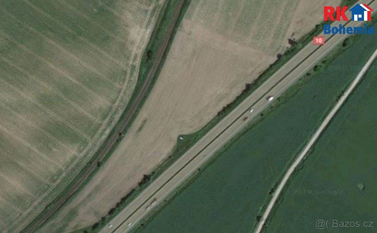 Prodej orné půdy, 1.543 m2, Mnichovo Hradiště. Prodej podílu