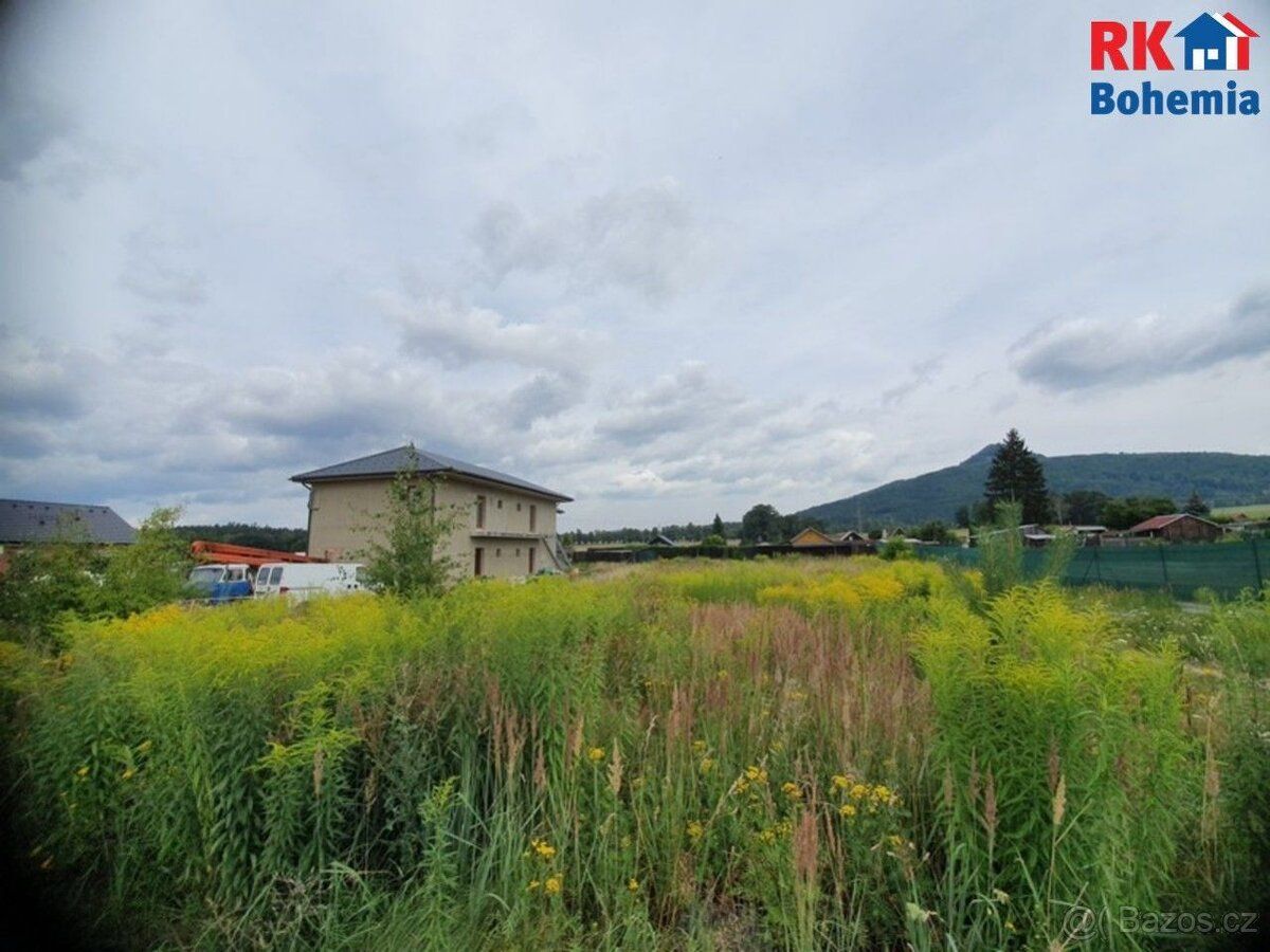 Prodej stavebního pozemku o výměře 1401 m2, Mimoň Prodej sta