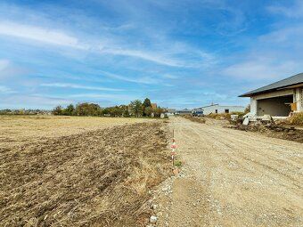 Prodej stavebního pozemku o výměře 900m2, město Kunovice u U