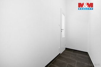 Nabízíme Vám k pronájmu kancelářské prostory v Dobřanech. Pr