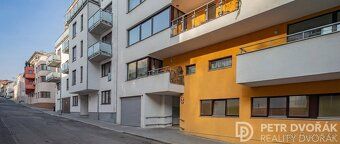 Ev.č. 00863 REZERVOVÁNO
Nabízíme k prodeji elegantní jednotk