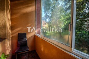 Nabízíme k prodeji byt o dispozici 2+1 s lodžií na ulici Kpt