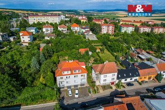 Nabízíme k prodeji mezonetový byt 5+kk o užitné ploše 125 m²