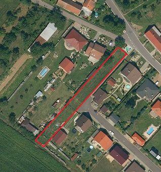 Prodám parcelu 775/12 v obci Myslibořice. Pozemek je velký 1