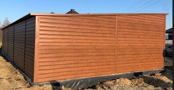 Prodám garáž 13x6 barva ořech Sklon střechy dozadu Šířka 13m