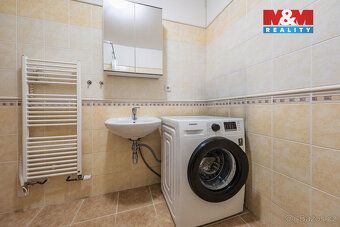 Exkluzivně nabízíme k dlouhodobému pronájmu velmi pěkný byt 
