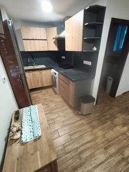 Dlouhodobý pronájem pokoje v rodinném domě ve městě Uničov.C