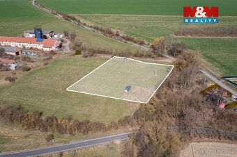 Nabízíme k prodeji pozemek o výměře 3561 m² v obci Vranovice