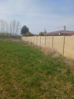 Nabízím k prodeji stavební pozemek o výměře 800m² + 47m cest