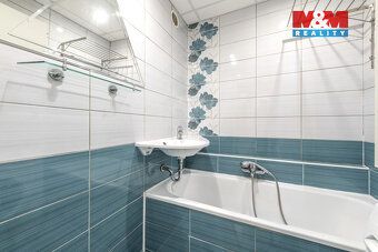 Nabízíme k prodeji prostorný byt 4+1 o užitné ploše 77 m² v 