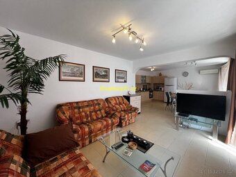 BD14217 Cena - 150 000 Euro
Apartmán 2+kk v Pomorie – 97 m² 