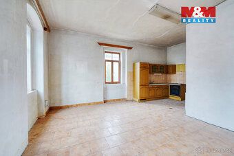 Nabízíme k prodeji výrobní objekt v centru obce Žihle určený