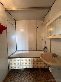 Nabízíme k dlouhodobému pronájmu byt 3+1 o velikosti 69 m2 v