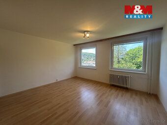 Pronájem pěkného bytu 1+kk po rekonstrukci v 6. patře panelo