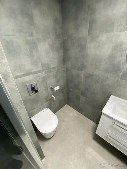 Pronájem prostorného bytu 3+1 s výbornou polohou na ulici Če