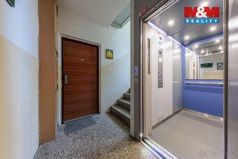 Prodej prostorného bytu 2+1 s lodžií o užitné ploše 61 m² na