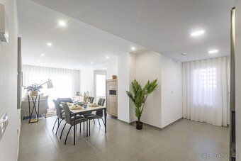 La Manga del Mar Menor – Murcia
KRÁSNÉ APARTMÁNY S VÝHLEDEM 