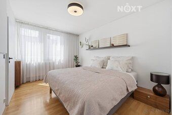Prodej rodinného domu s dispozicí 4+kk, garáží a vedlejší st