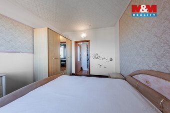 Nabízíme prodej světlého bytu 2+1 o užitné ploše 54 m² v 11.