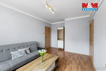 Nabízíme k prodeji dvougenerační rodinný dům v klidné části 