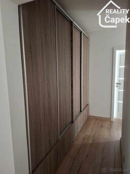 Nabízím Vám pronájem panelového bytu 3+1 o velikosti 68m2 vč
