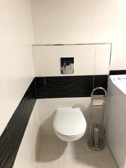 Pronájem moderní garsonky 1+kk, 36 m², po kompletní rekonstr
