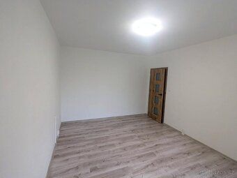 Nabízíme k pronájmu byt o dispozici 2+1 a výměře 50 m2 v pan