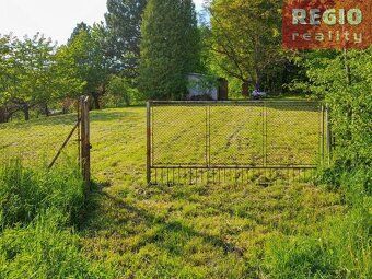 Nabízíme Vám ke koupi pozemek o celkové výměře 1483 m2, nach