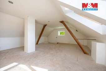 Nabízíme k prodeji zrekonstruovaný rodinný dům v klidné část