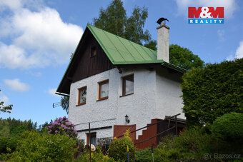 Nemovitost k rekreaci nebo trvalému bydlení. Nemovitost má c