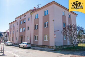 Nabízíme k pronájmu byt 3+kk o celkové výměře 79,6 m2, který