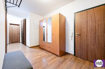 Nabízíme k pronájmu zařízený byt o dispozici 3+kk, 75m2 + ba